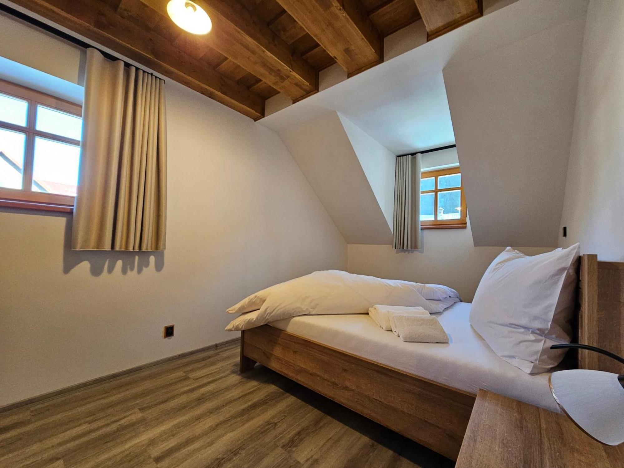 Apartmany Jezerne Velké Karlovice Zewnętrze zdjęcie