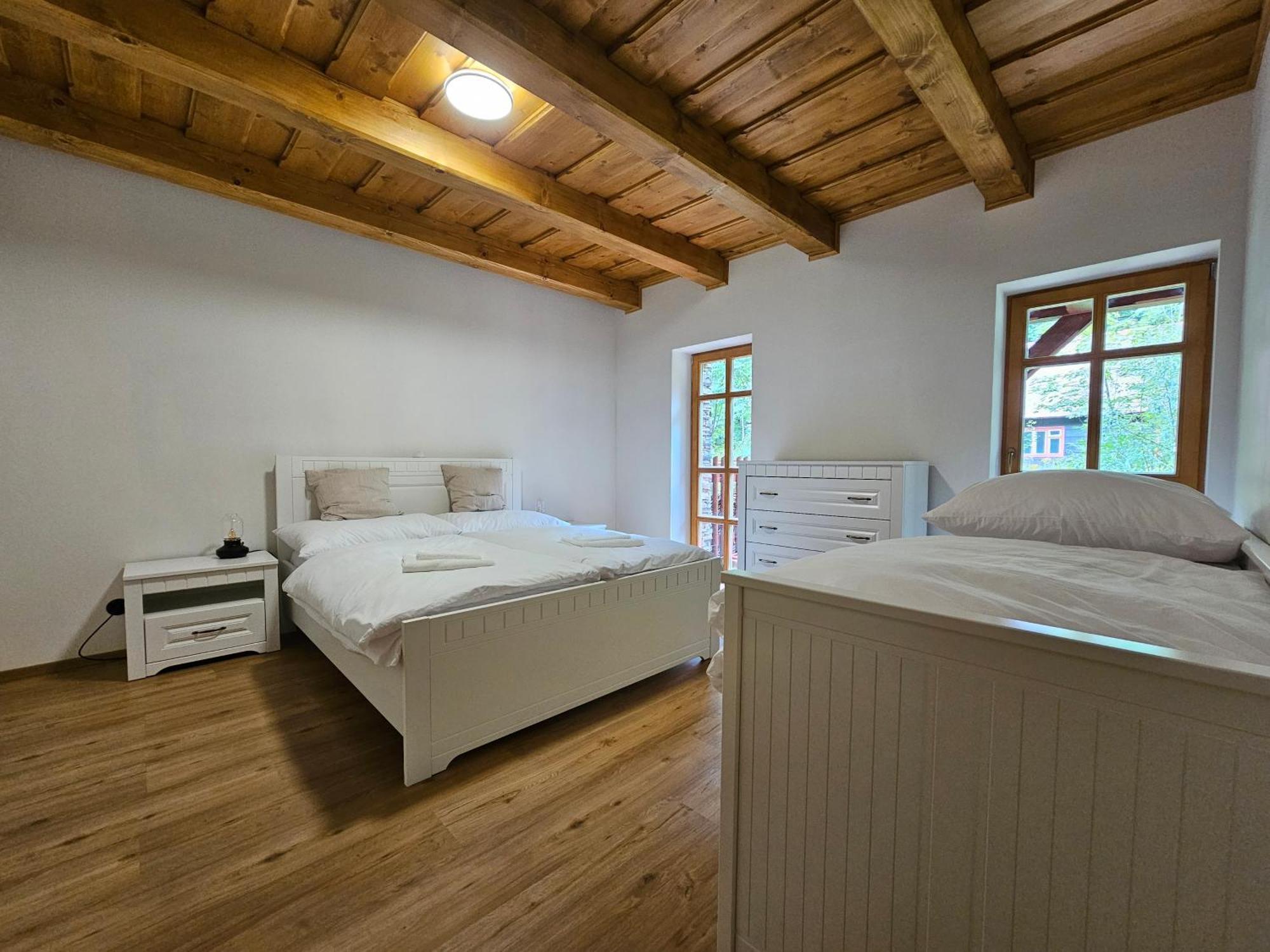 Apartmany Jezerne Velké Karlovice Zewnętrze zdjęcie