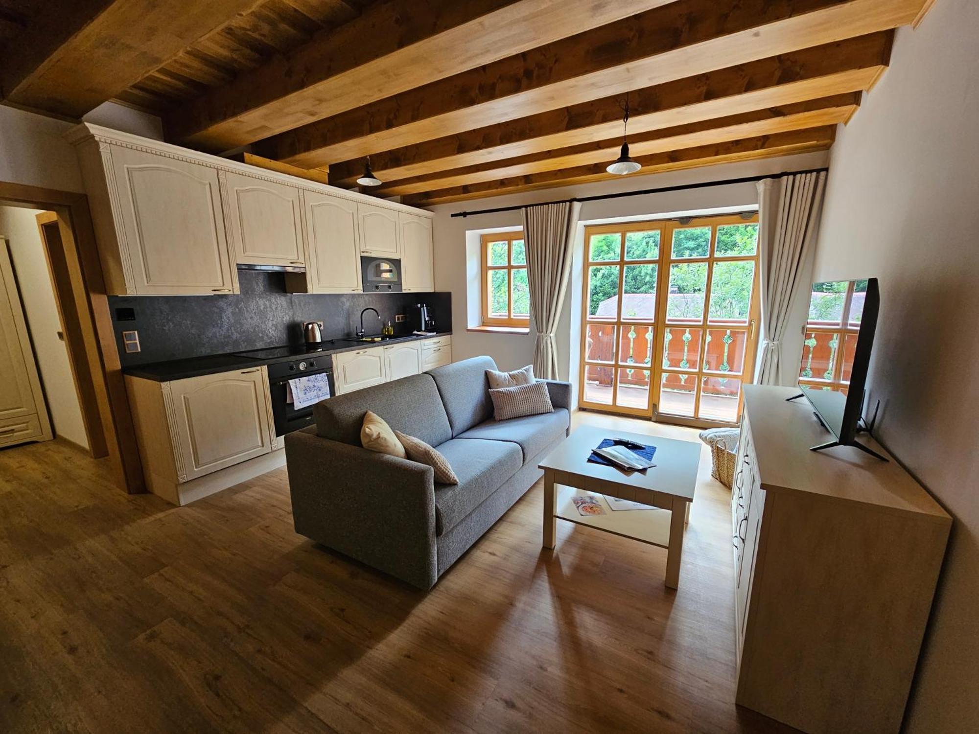 Apartmany Jezerne Velké Karlovice Zewnętrze zdjęcie