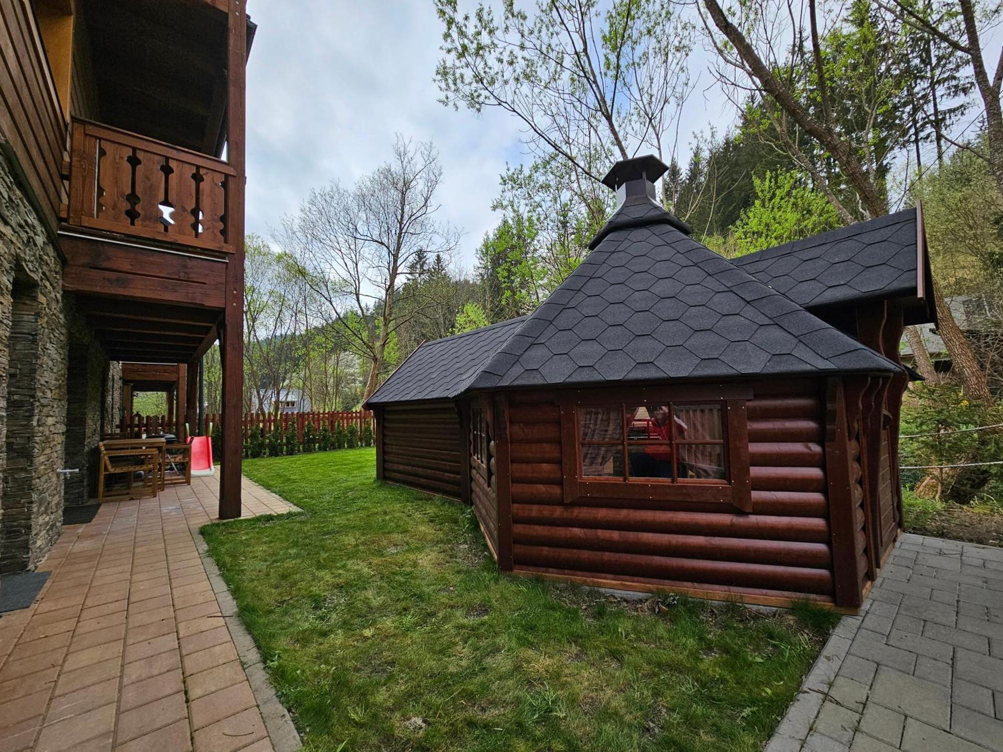 Apartmany Jezerne Velké Karlovice Zewnętrze zdjęcie
