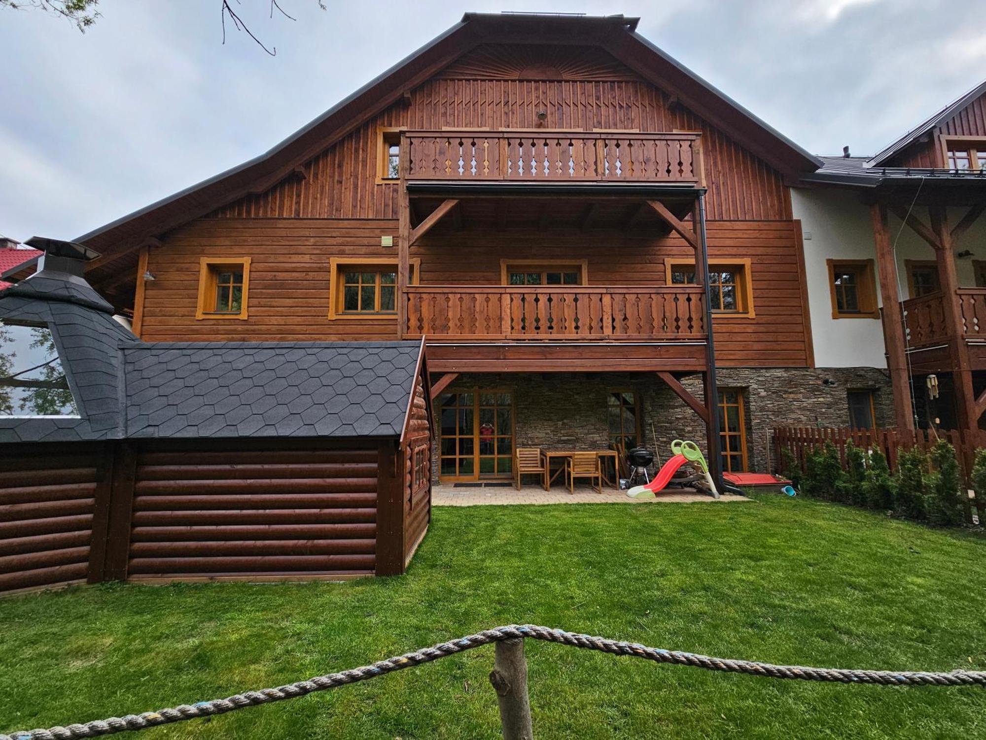 Apartmany Jezerne Velké Karlovice Zewnętrze zdjęcie