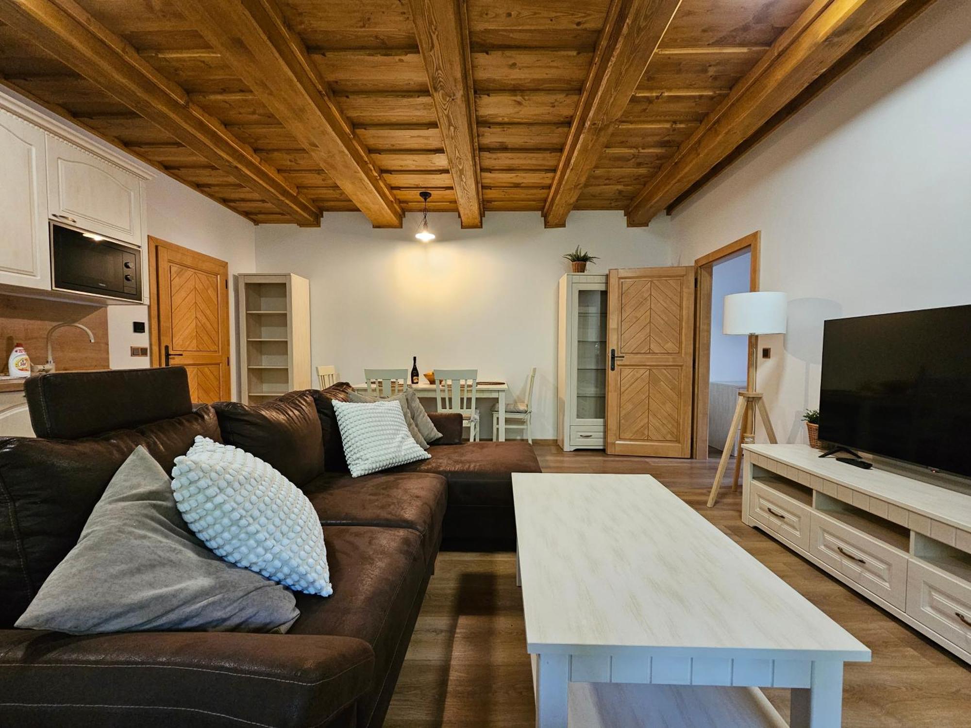 Apartmany Jezerne Velké Karlovice Pokój zdjęcie