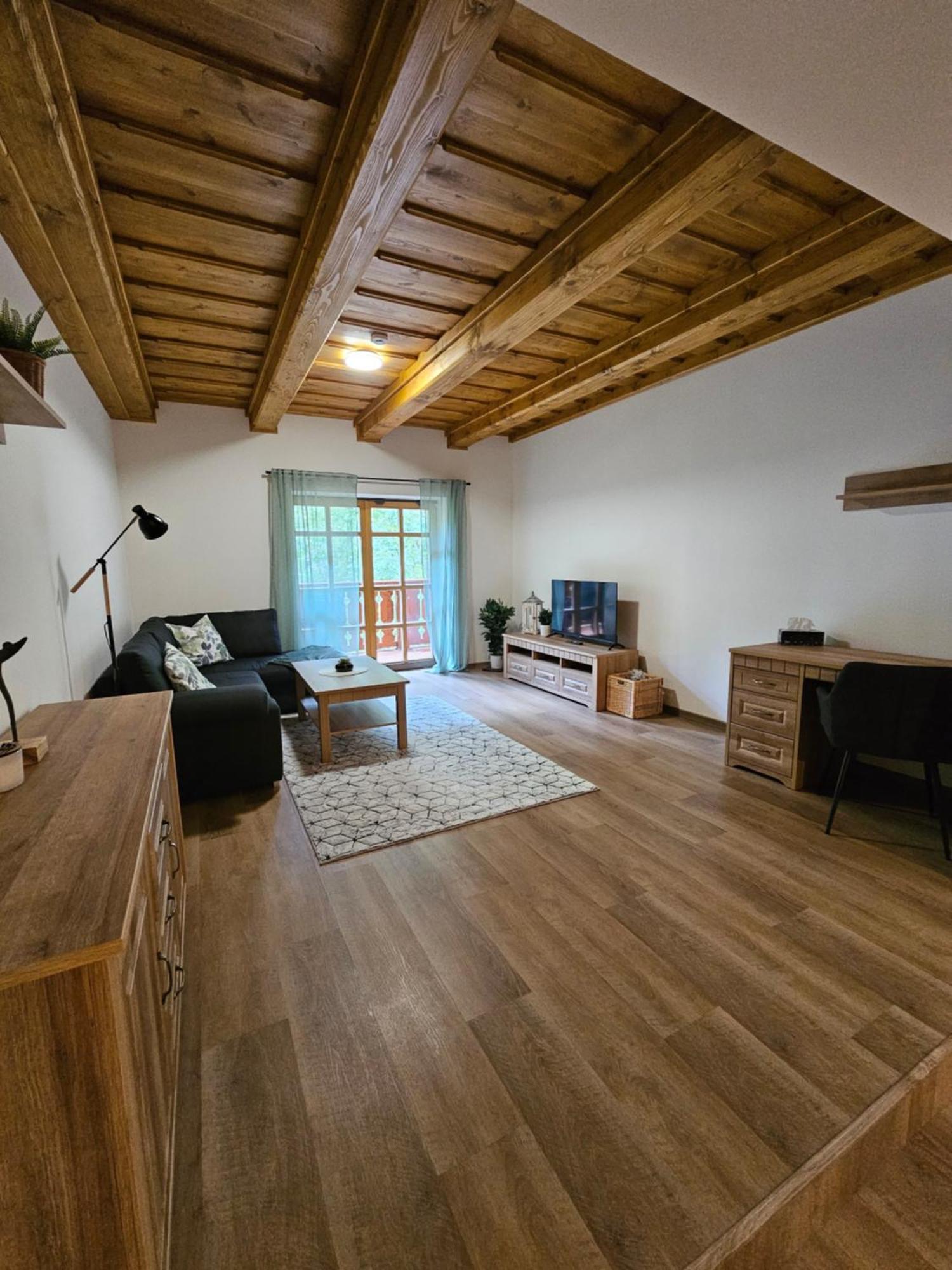 Apartmany Jezerne Velké Karlovice Pokój zdjęcie